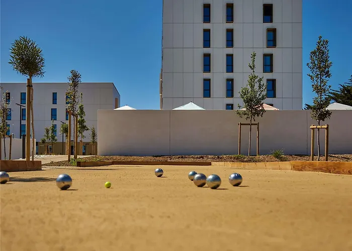 Ibis Styles Montpellier Aeroport Parc Des Expos Hotel 3*